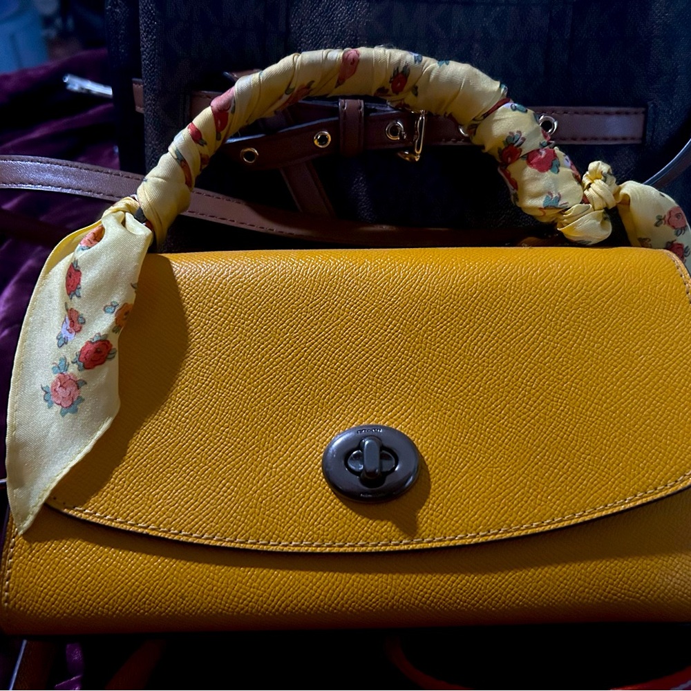 EUC Coach crossbody. Silk coach brand scarf included.